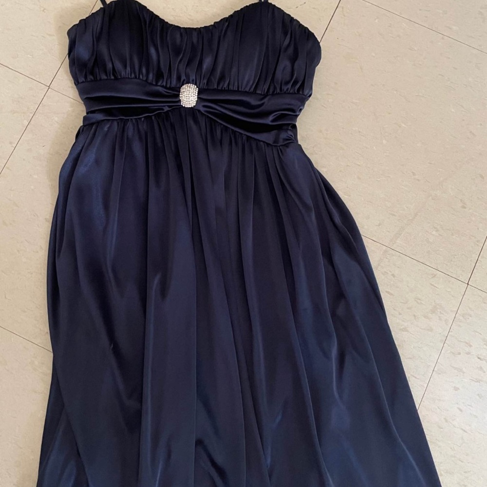 Beautiful navy dress